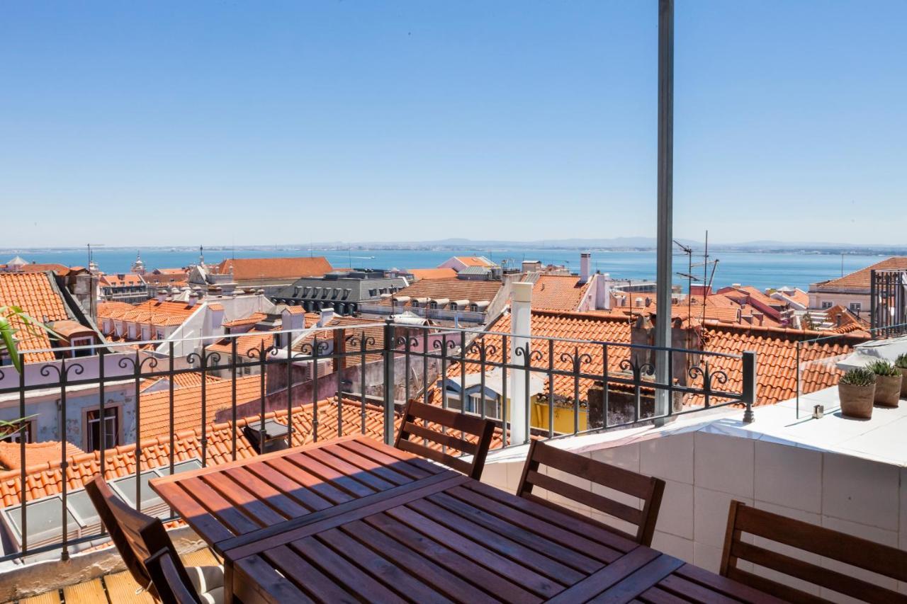 Amazing Rooftop Terrace With River And Historic City View 4 Bedrooms 4 Bathrooms Ac 19Th Century Building Chiado Лісабон Екстер'єр фото